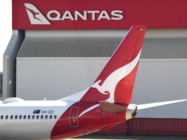 SYDNEY, AUSTRALIA - NCA NewsWire Photos SEPTEMBER, 24, 2020: Flight QF735 departs at the Qantas Domestic terminal in Sydney. Picture: NCA NewsWire/Joel Carrett