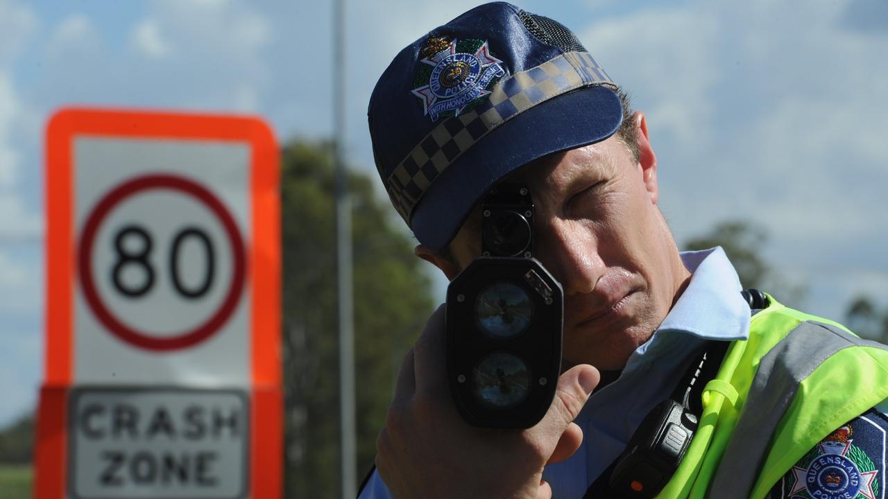 Queensland Police using a speed gun. Generic image.