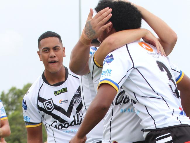 Mace Andrew and teammates. Connell Cup under-17s action between the Souths Logan Magpies and Burleigh Bears. Saturday February 10, 2024.