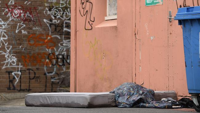 There are fears Geelong could experience a rise in rough sleepers if funding for a homelessness support program is cut.