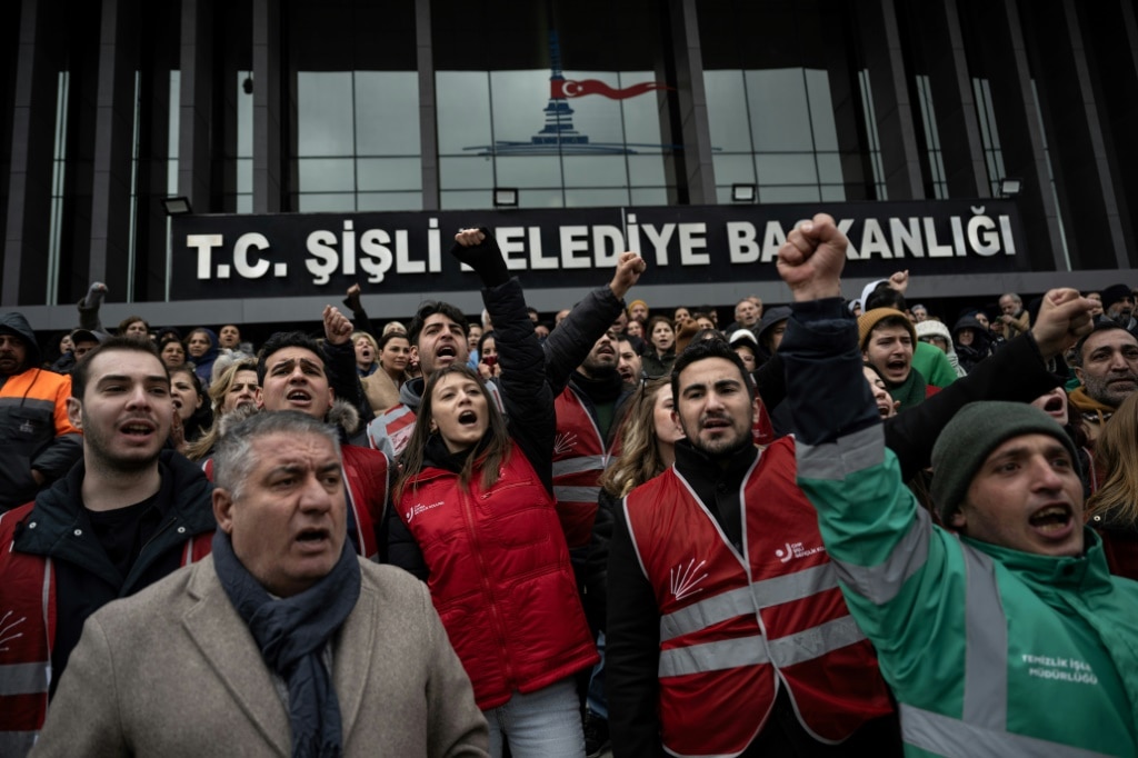 ‘Living in dictatorship’: Istanbul mayor’s arrest sparks anger