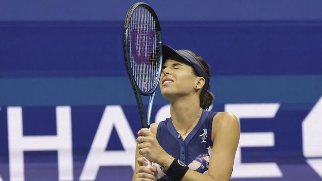 Australia's Ajla Tomljanovic reacts during her 2022 US Open Tennis tournament women's singles quarter-final match against Tunisia's Ons Jabeur at the USTA Billie Jean King National Tennis Center in New York on September 6, 2022. (Photo by KENA BETANCUR / AFP)