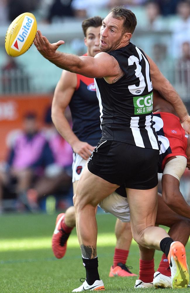 Collingwood forward Travis Cloke is out of form. Picture: Getty Images