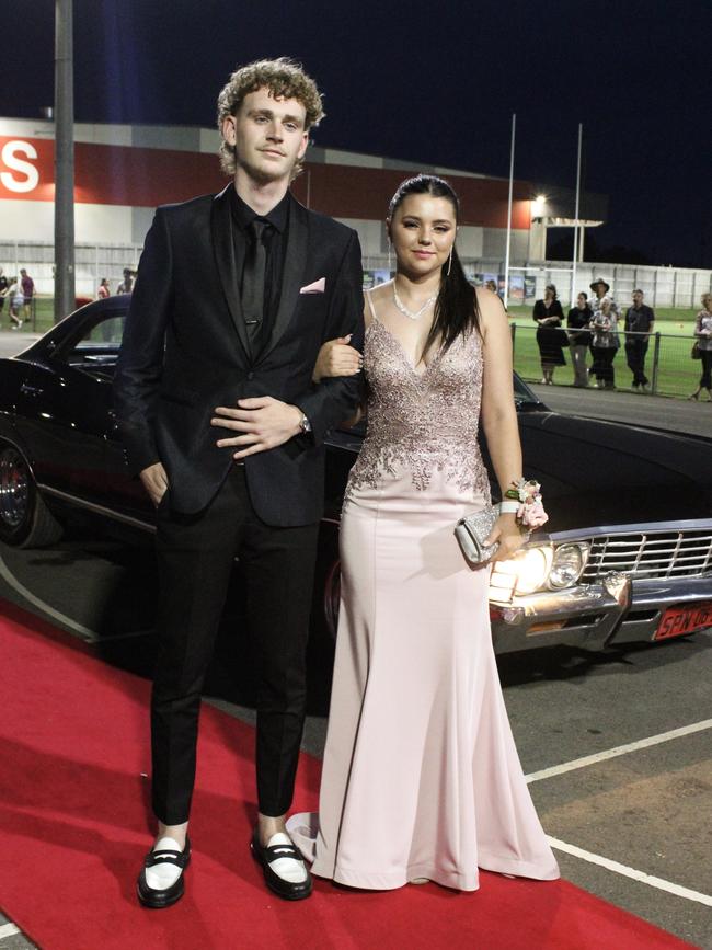 Maddison Law and Lachlan Storey at the 2023 Kepnock State High School formal.