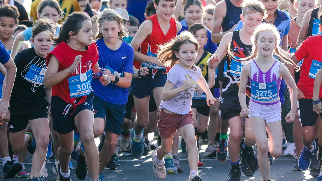 The start of the kids mini marathon as Darwins fitness crowd turns out for the Santos City to Surf. Picture: Glenn Campbell