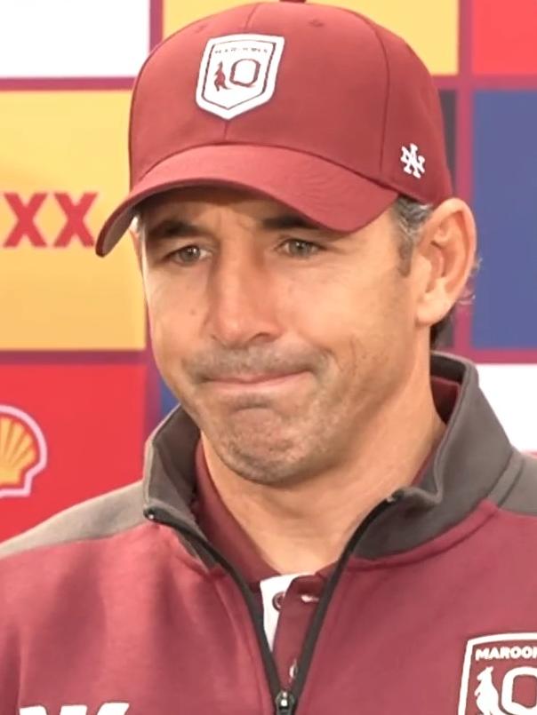 Billy Slater shook his head. Photo: Fox Sports News.