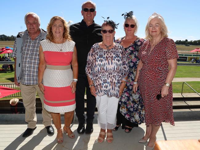 BAIRNSDALE, AUSTRALIA – MARCH 22 2024 Barry, Noelene, Garry, Karen, Lorraine, and Cheryl attend the Bairnsdale Cup race day. Picture: Brendan Beckett