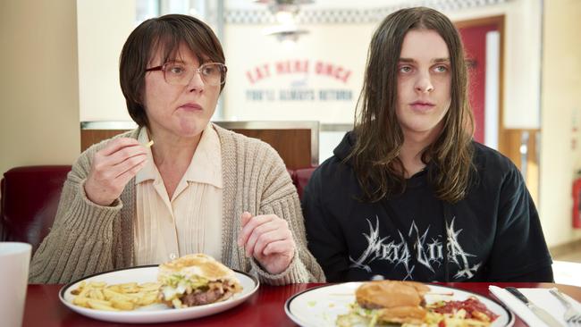 Days of Bagnold Summer is a low-key coming-of-age comedy that requires patience from the audience.