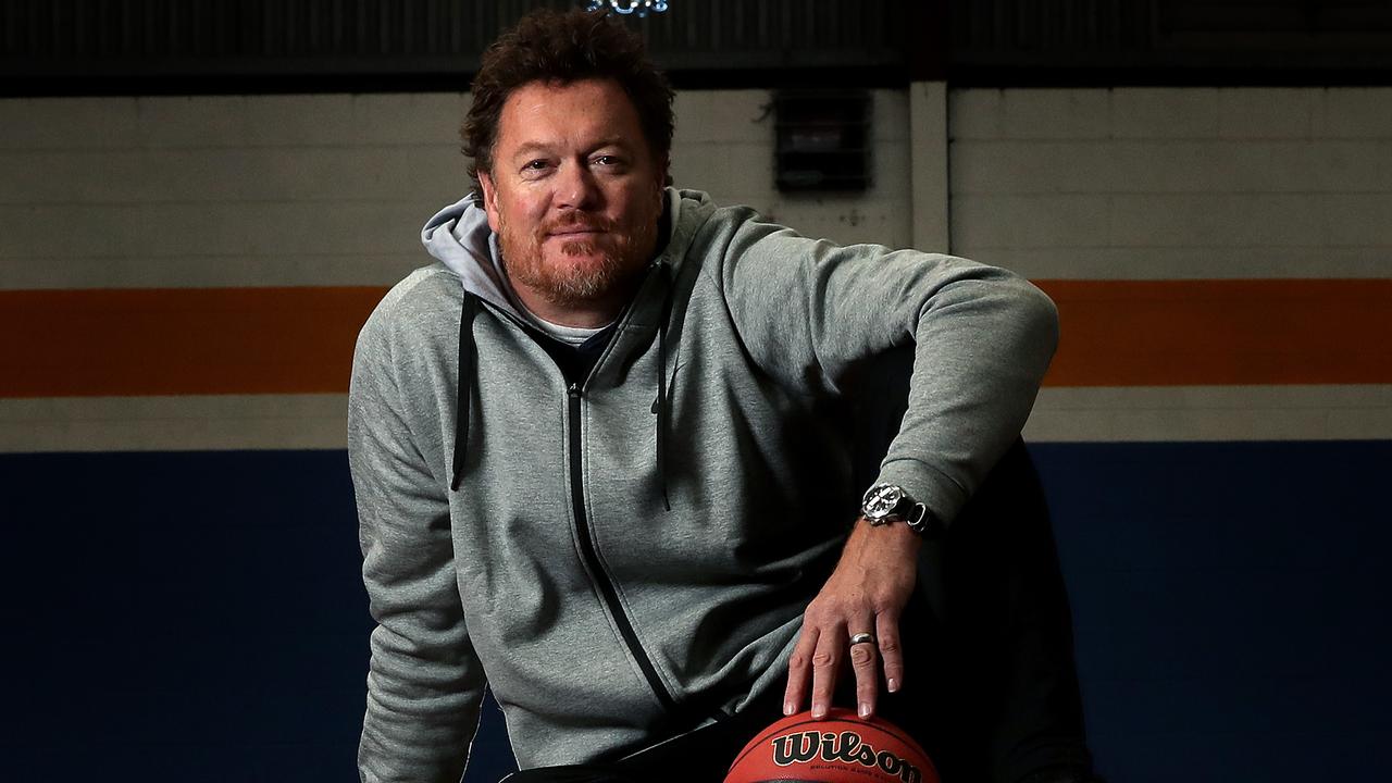 Luc Longley wants NBA championship rings back