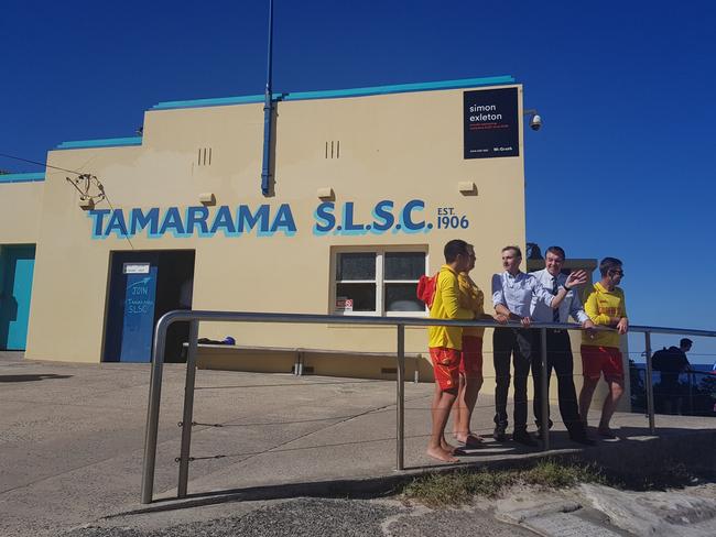 Alex Jang, Ellie Pietsch, the Minister for Multiculturalism the Hon Ray Williams and the Member for Coogee Bruce Notley Smith at Tamarama Surf Life Saving Club