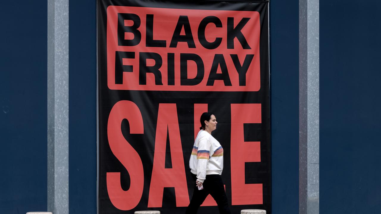 More Australian shoppers taking advantage of Black Friday sales news