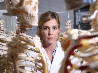 Qweekend. BCM. 24/5/17. Portrait of forensic anthropologist Donna Macgregor at QUT.  Photo David Kelly