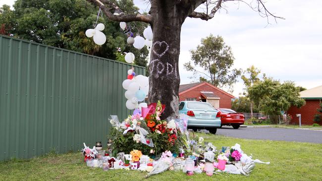 A memorial for Jodi Eaton in the days after her death.