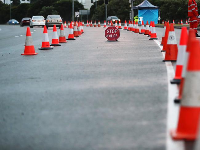 The checkpoint at the Queensland border. Picture: Nigel Hallett