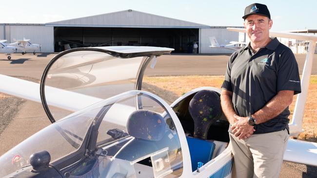 January 24, 2025: Photo: L-R Superintendent Dave Scutchings APM from Adelaide Soaring Club (Gawler), will be attempting to break the Guinness World Record for most loops done in a glider on Australia Day. Picture: Tim Joy