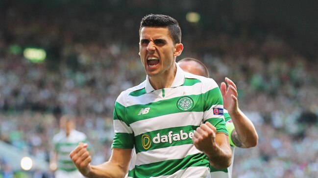 GLASGOW, SCOTLAND - AUGUST 17: Tom Rogic of Celtic celebrates scoring the opening goal during the UEFA Champions League Play-off First leg match between Celtic and Hapoel Beer-Sheva at Celtic Park on August 17, 2016 in Glasgow, Scotland. (Photo by Steve Welsh/Getty Images)