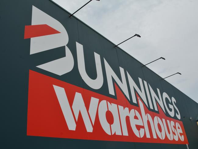 A new mega Bunnings opening its doors in Western Australia is the state’s biggest, featuring a nation-first for the ever-popular hardware chain and full-room displays that should give Ikea a run for its money. The new store, which replaces the current Midland Warehouse, spans more than 21,000 square metres - nearly 7000 sqm larger than the existing store - with more than double the amount of car parking at about 480 bays. Picture: NCA NewsWire / Rebecca LeMay