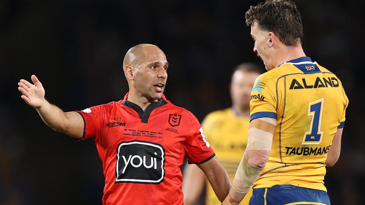 Referee Ashley Klein talks to Eels skipper Clint Gutherson during the 2022 grand final. Picture: Cameron Spencer/Getty Images