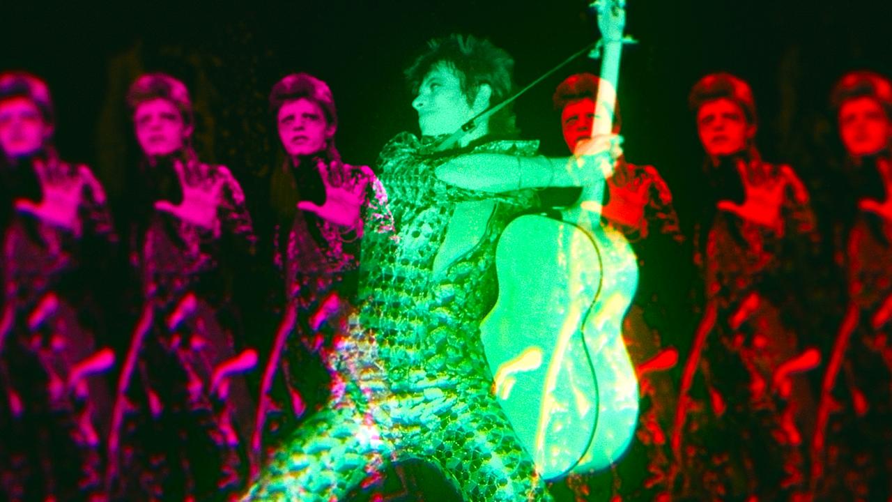 David Bowie doco Moonage Daydream to kolorowy ładunek sensoryczny