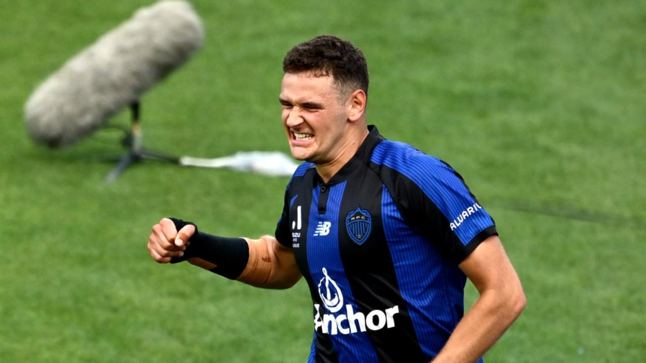 A-League: Late goal seals win for Auckland over Macarthur