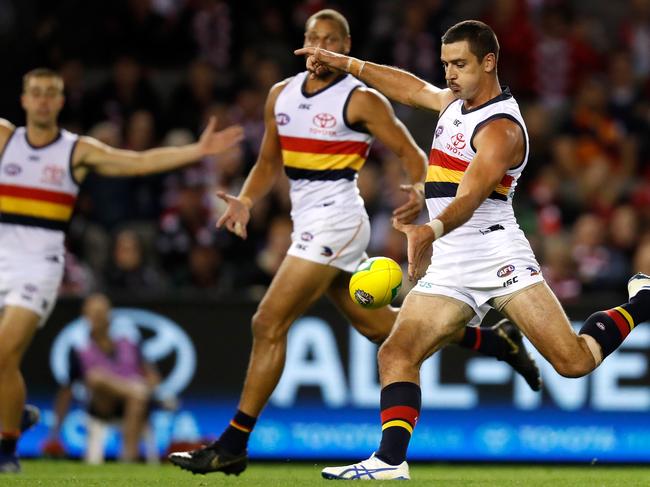 MELBOURNE, AUSTRALIA - APRIL 27: Taylor Walker of the Crows kicks the ball during the 2019 AFL round 06 match between the St Kilda Saints and the Adelaide Crows at Marvel Stadium on April 27, 2019 in Melbourne, Australia. (Photo by Michael Willson/AFL Photos)