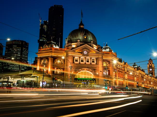 Generic pics of Melbourne at dusk. Flinders Street Station.Picture Jay Town