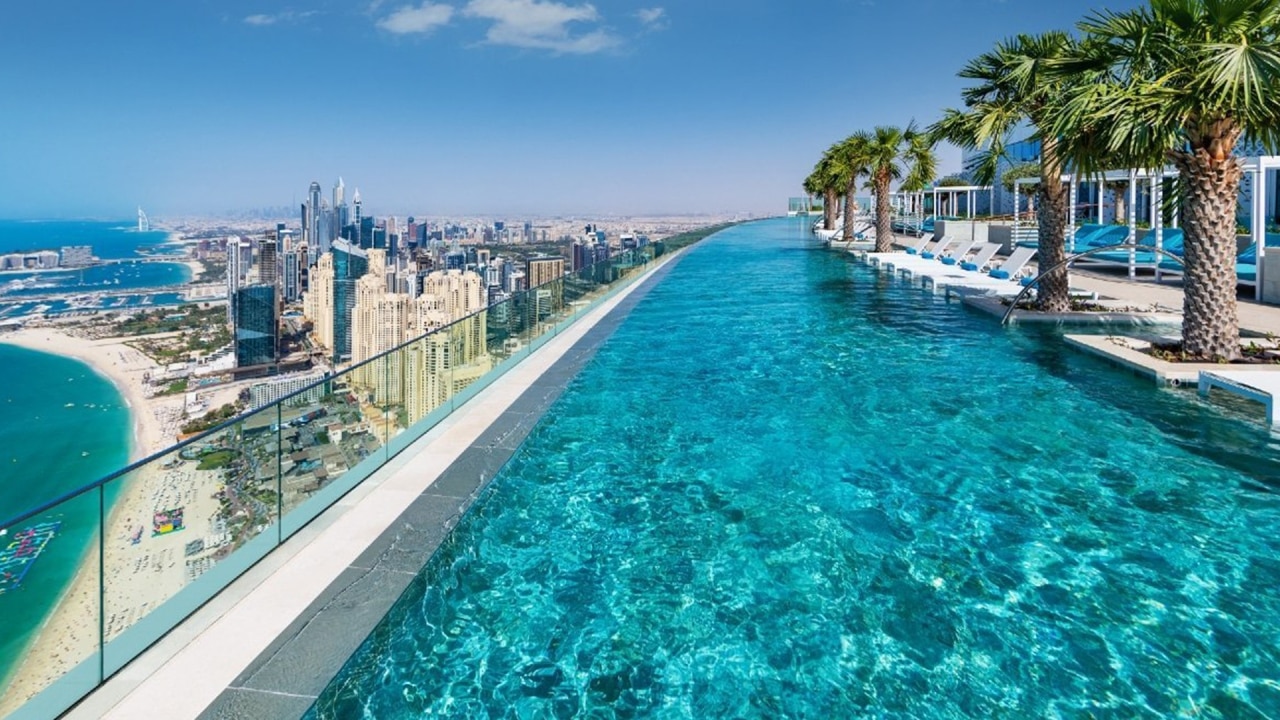 7 of the World's Coolest Swimming Pools