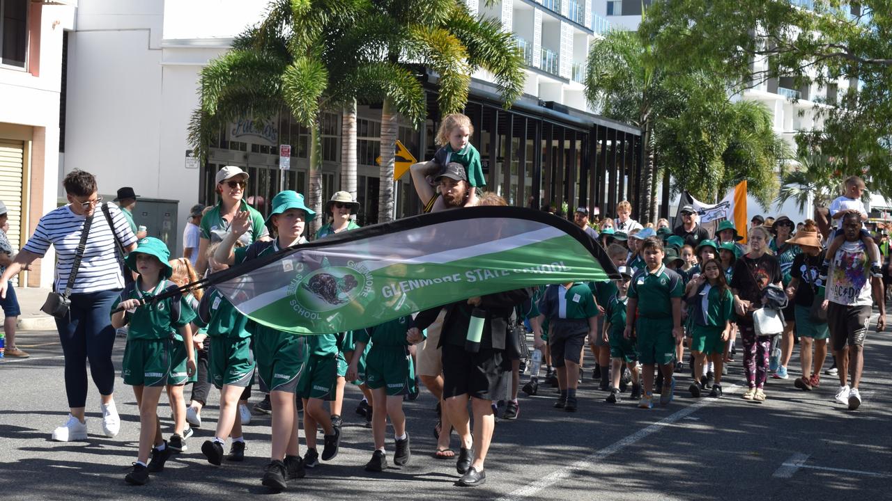 90+ photos: Rockhampton pays its respects in 2024 Anzac Day March | The ...