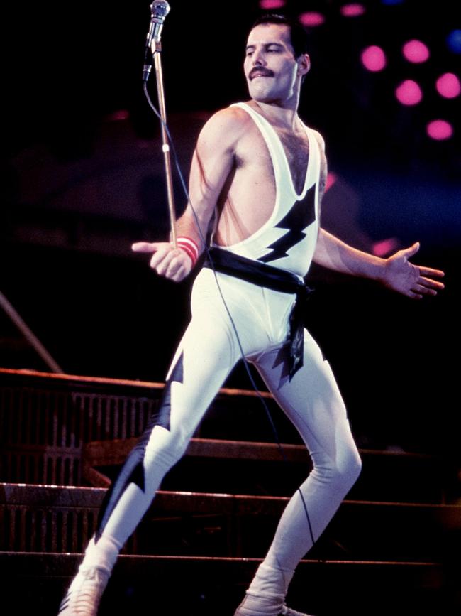 Singer musician Freddie Mercury member of band Queen. band/queen