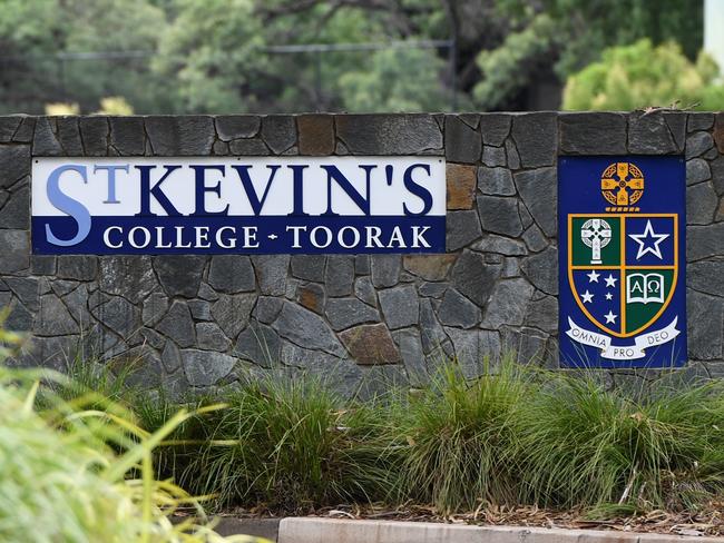 Signage is seen at St Kevin's College in Toorak, Melbourne, Thursday, February 20, 2020. Court action by a teacher has put more pressure on St Kevin's College in Melbourne after the school's headmaster resigned following a child-grooming scandal. (AAP Image/Erik Anderson) NO ARCHIVING