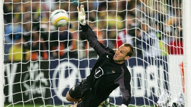 Mark Schwarzer was nearly substituted prior to the penalty shootout in 2005. Picture: Cameron Spencer/Getty Images.