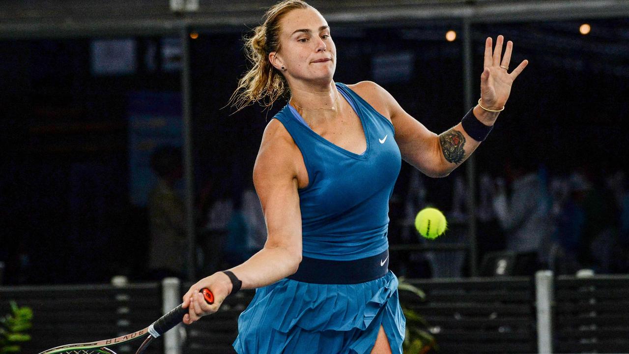 WTA Adelaide: Aryna Sabalenka suffers from Yips “- and hits 18 double  faults ·