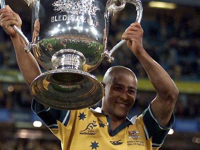 George Gregan lifts the Bledisloe Cup trophy in 2002 - the last time an Australian captain had the honour.