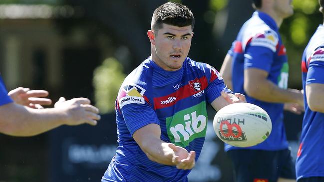 Bradman Best during a Newcastle Knights training session at Balance Field in Newcastle, Wednesday, November 6, 2019. (AAP Image/Darren Pateman) NO ARCHIVING