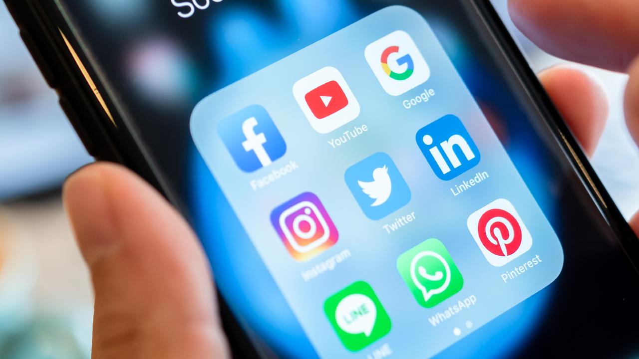 Facebook, WhatsApp, Instagram hit by global outage: Why Facebook isn’t ...