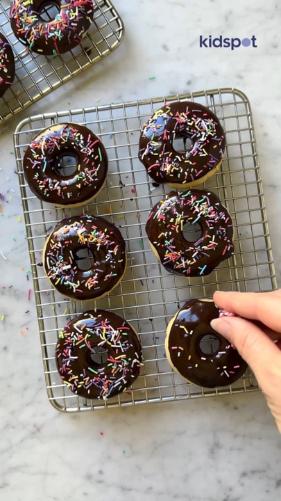 Pancake shaker doughnuts