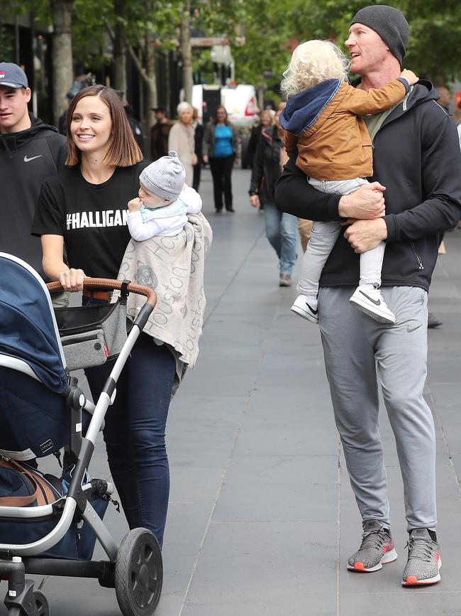 Hall with wife Lauran Brant, Miller and baby Houston after the weigh in. Picture: Michael Klein