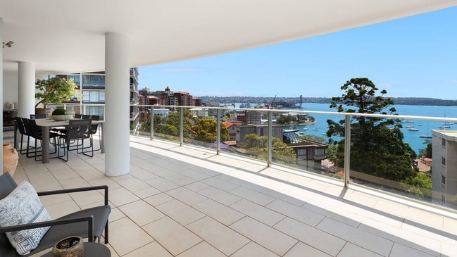 The three-bedroom unit is rumoured to have sold for $5,551,000.