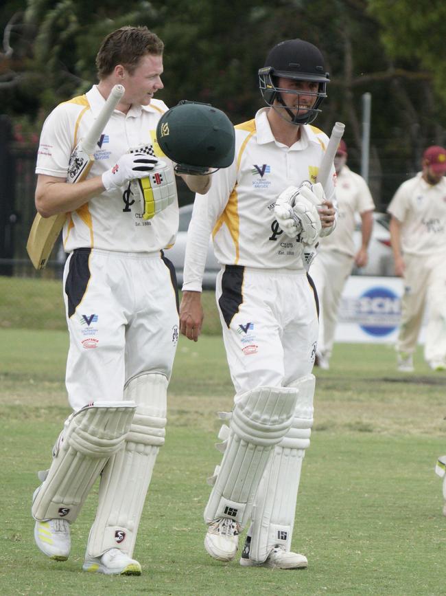 Mentone batters Edward McGarry and Calum Fryer.