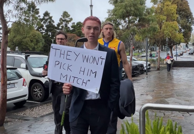 Tanner Bruhn at Geelong's post-season celebrations. (Image courtesy of David Zita on X.)