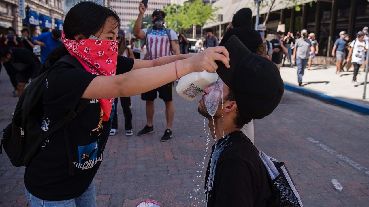 Dr Fauci said the streaming eyes and coughing lungs of tightly-packed protesters was a “perfect set-up” for an explosion in new virus cases. Picture: Ariana Drehsler/AFP