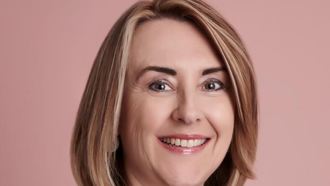 Andrea Lucena-Orr, Dulux colour expert, headshot, 2020