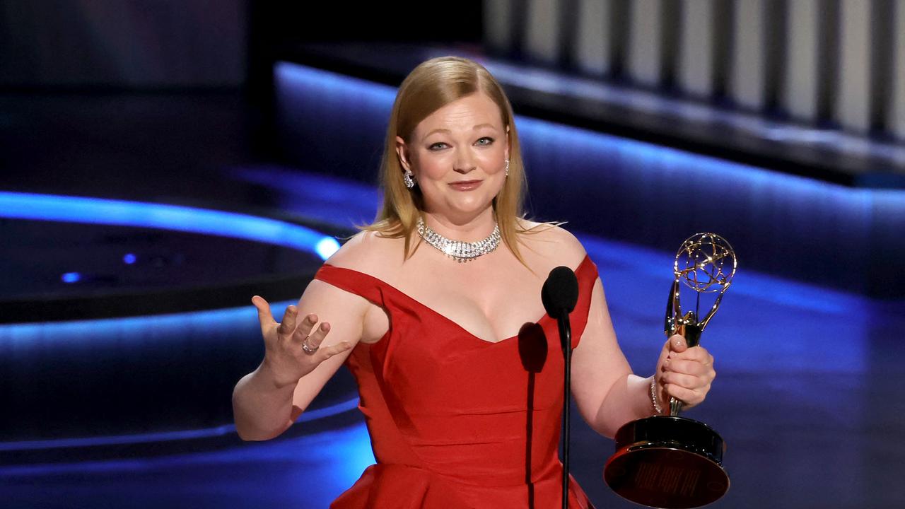 Succession actress Sarah Snook gives touching speech after winning ...