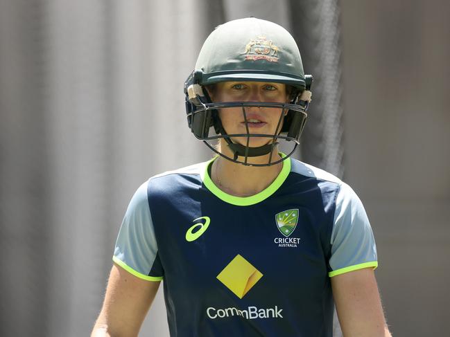 MELBOURNE, AUSTRALIA - JANUARY 29: Ellyse Perry of Australia looks on during an Australian Women's Ashes training session at Melbourne Cricket Ground on January 29, 2025 in Melbourne, Australia. (Photo by Daniel Pockett/Getty Images)