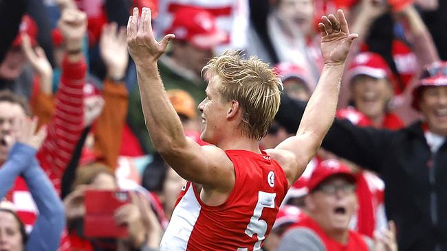 Sydney's Isaac Heeney celebrates kicking a goal with the fans during the Sydney Derby XVXII AFL match between the Sydney Swans and GWS Giants at the SCG on May 4, 2024. Photo by Phil Hillyard(Image Supplied for Editorial Use only - **NO ON SALES** - Â©Phil Hillyard )