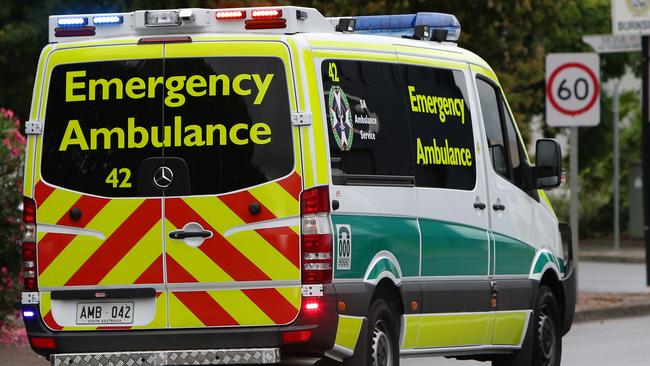 Five cars have collided on Anzac Highway.