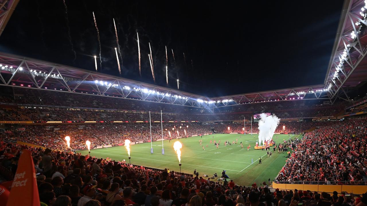 The first Battle of Brisbane felt like the first State of Origin match of the winter, says Robert Craddock. Picture: Bradley Kanaris/Getty Images