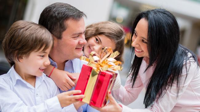 About 46 per cent of Australians have failed to stash cash away ahead of Christmas.