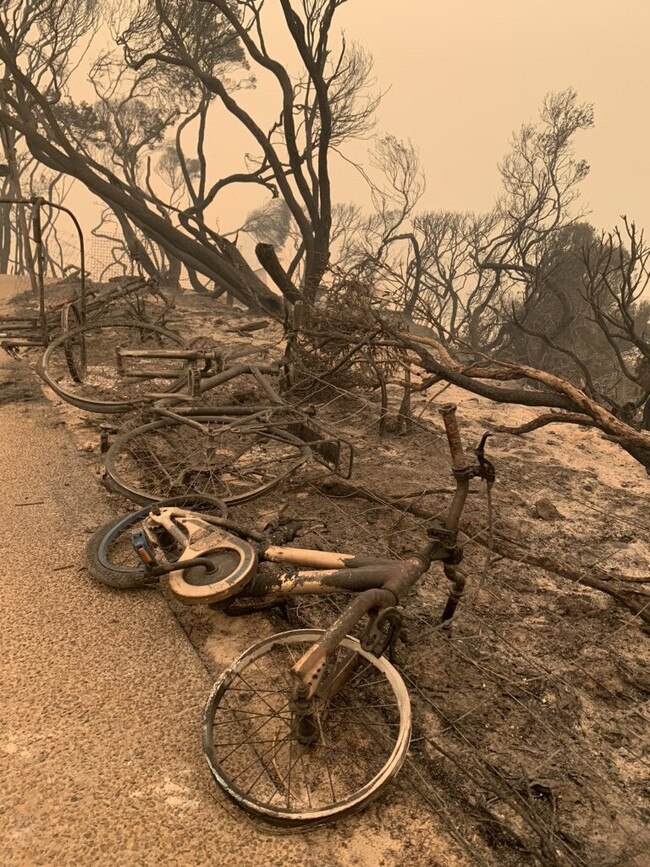 Victorians are being advised to cancel all travel to East Gippsland. Picture: David Hurley