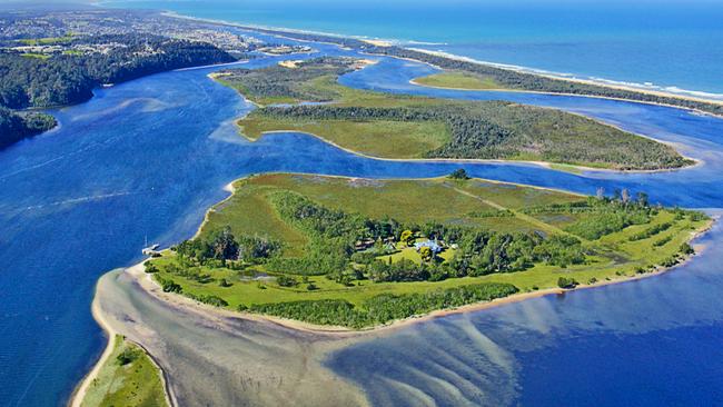 Fraser Island Nyerimilang is up for sale.